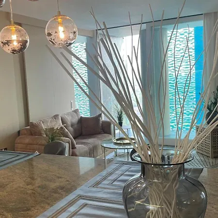Simply Stunning Jacuzzi With Panoramic View Apartamento